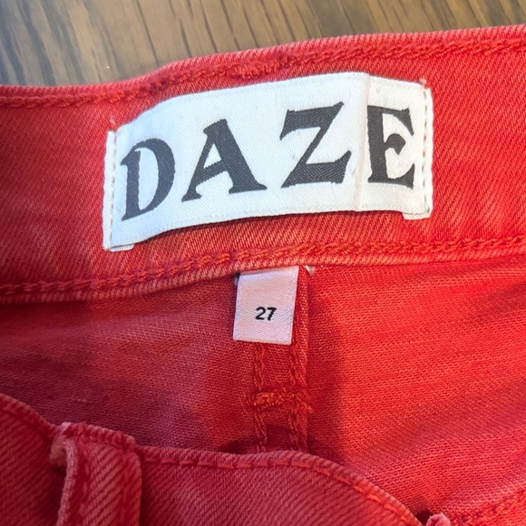 Daze Far Out High Waisted Wide Leg Cherry Red Jeans size 27 - Picture 2 of 5